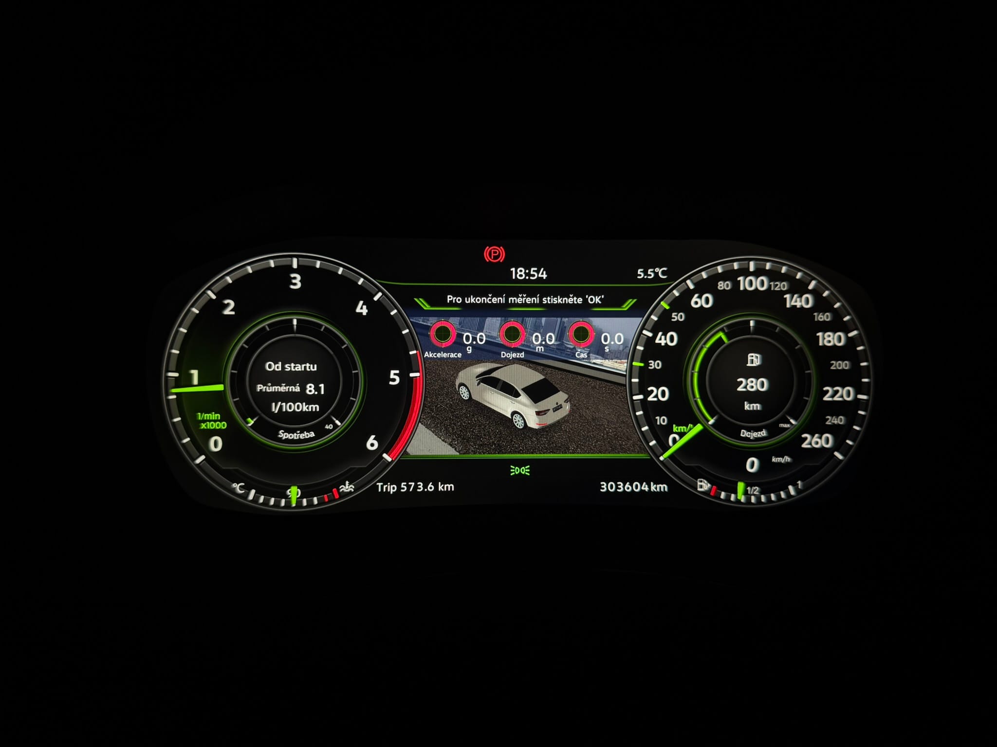 Virtual Cockpit montowany w pojeździe