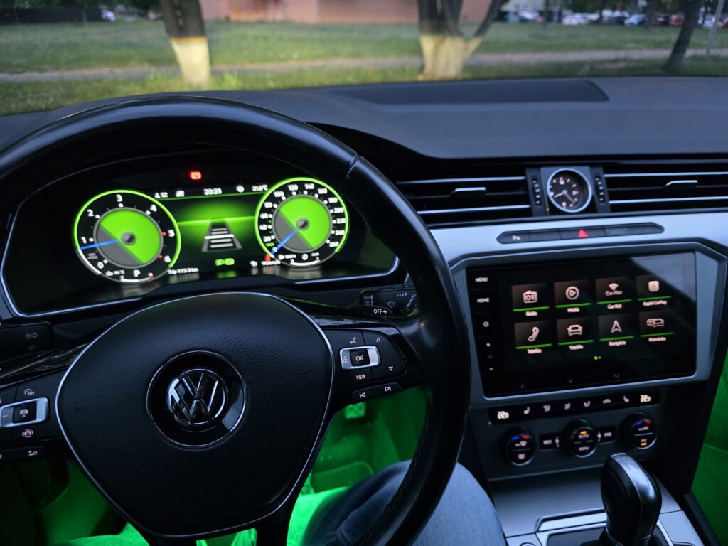 Viktor-Passat B8